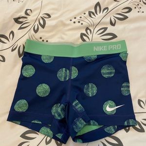 nike pro shorts